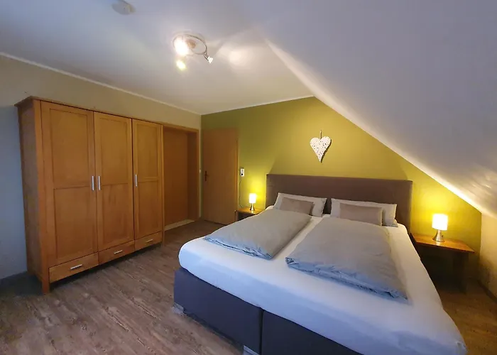 Lindner Und Doppelzimmer *